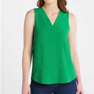 Bobeau Joel Sleeveless V-Neck Top - M